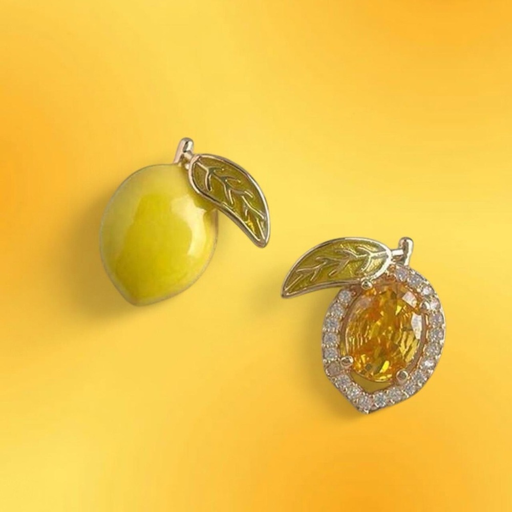 Lemon Drop Stud Earrings - Yellow Gem Leaf Detail